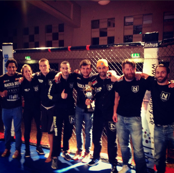 9 MMA fighters tävlar på lördag