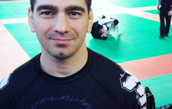 Submit 2 – Grappling VS. Gatuvåld